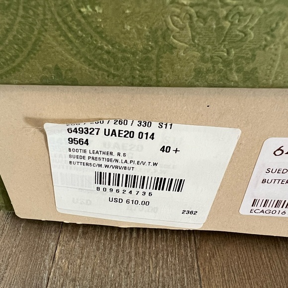 100% authentic Gucci Tennis 1977 high-top sneakers in beige suede. Size 40+. - Picture 8 of 10